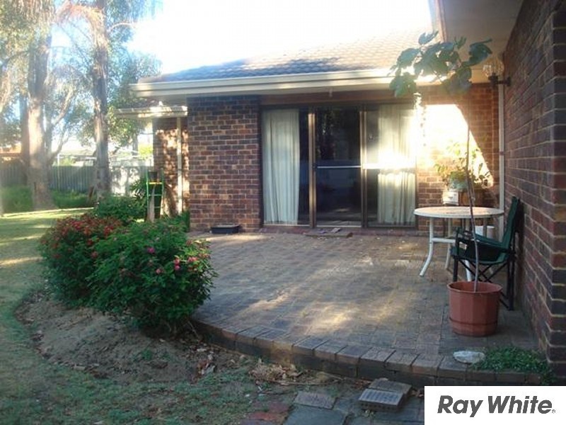41 Whatman Way, Australind WA 6233