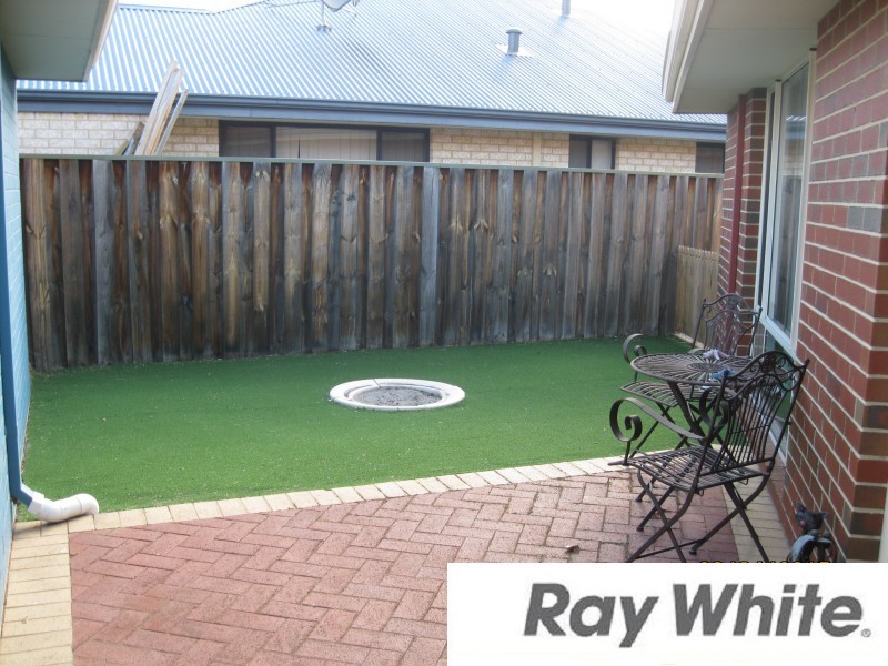 51 Kingston Drive, Australind WA 6233