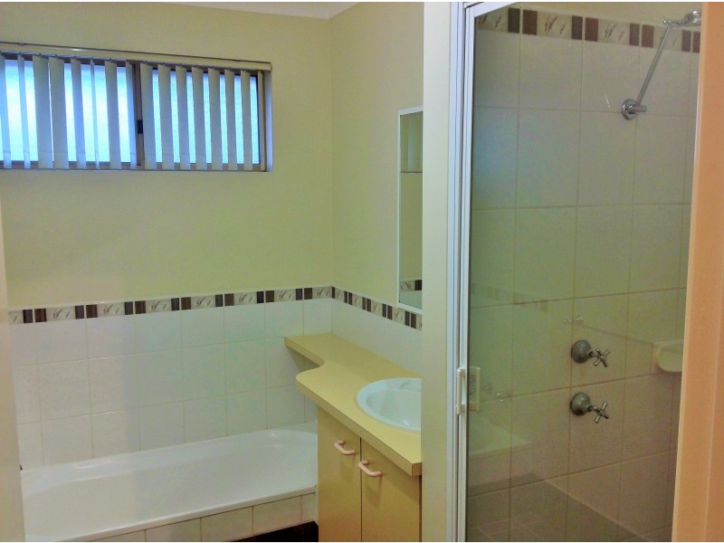 8b Hough Place, Eaton WA 6232