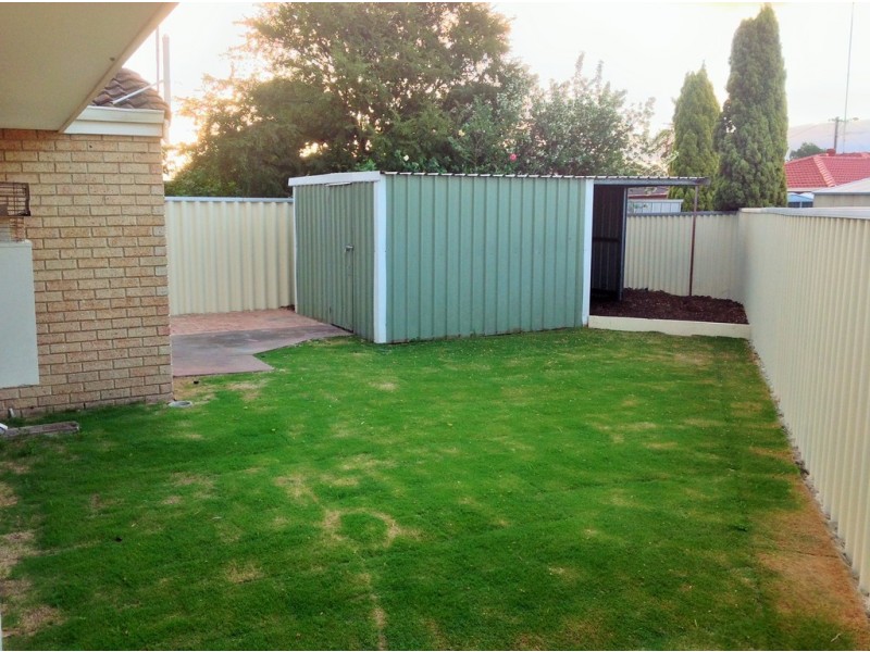 8b Hough Place, Eaton WA 6232