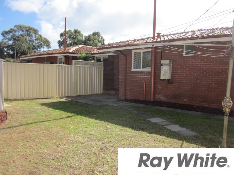 44B Stallard Place, Withers WA 6230
