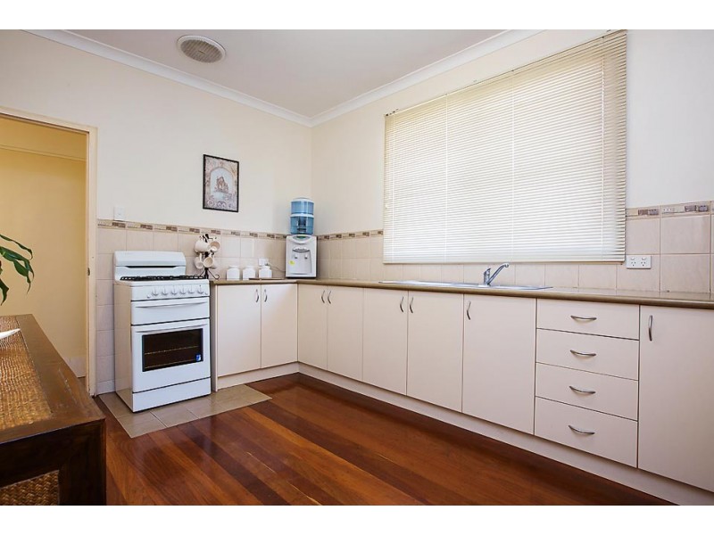 2 Locke Street, Carey Park WA 6230