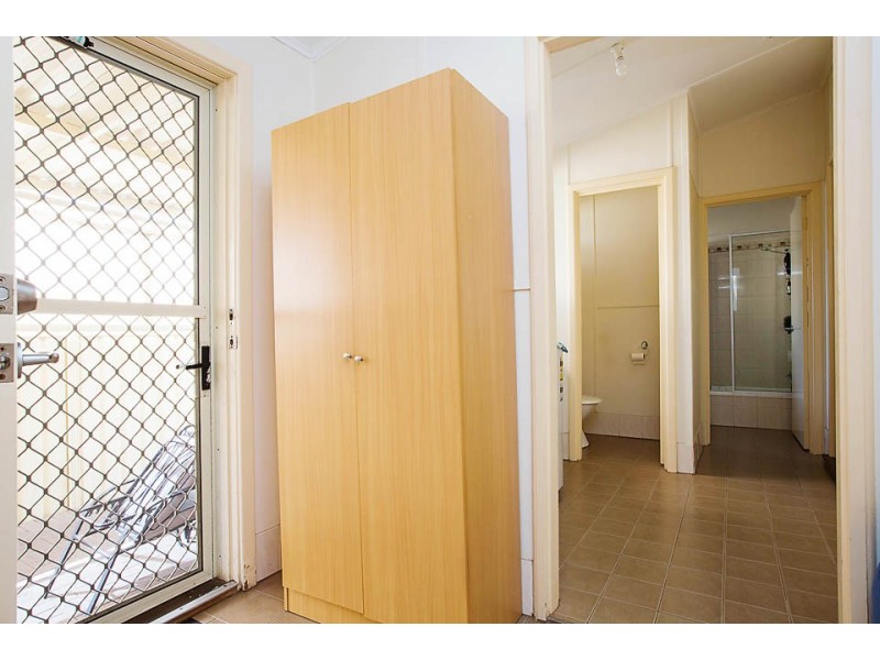 2 Locke Street, Carey Park WA 6230