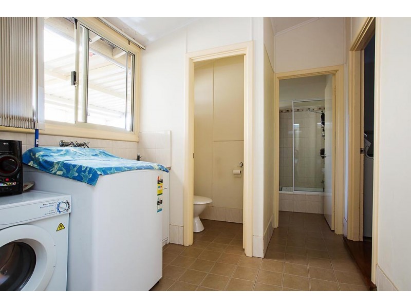 2 Locke Street, Carey Park WA 6230