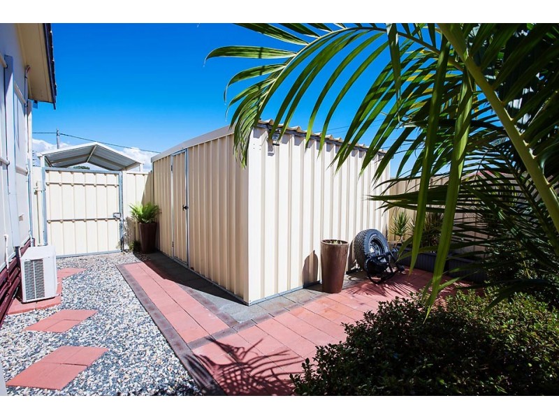 2 Locke Street, Carey Park WA 6230