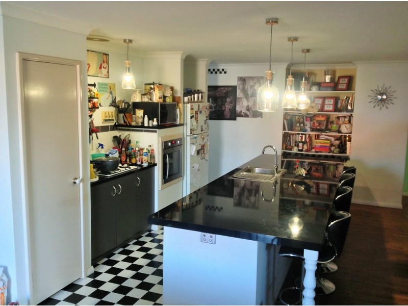 113 Braidwood Drive, Australind WA 6233