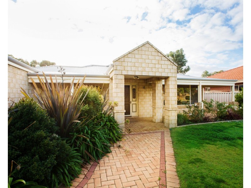 7 Turnberry Way, Pelican Point WA 6230