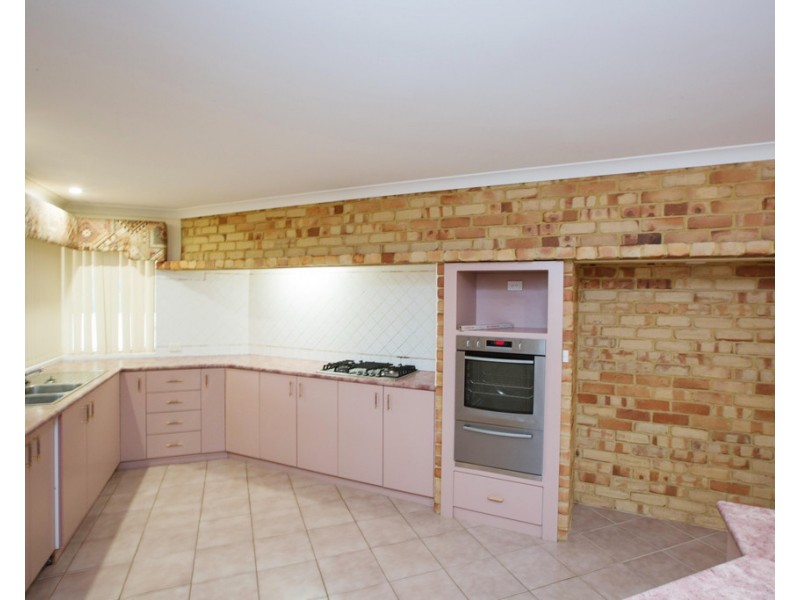 7 Turnberry Way, Pelican Point WA 6230