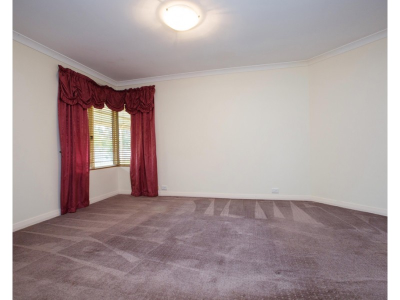 7 Turnberry Way, Pelican Point WA 6230