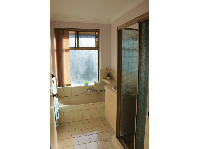 48 Eaton Drive, Eaton WA 6232