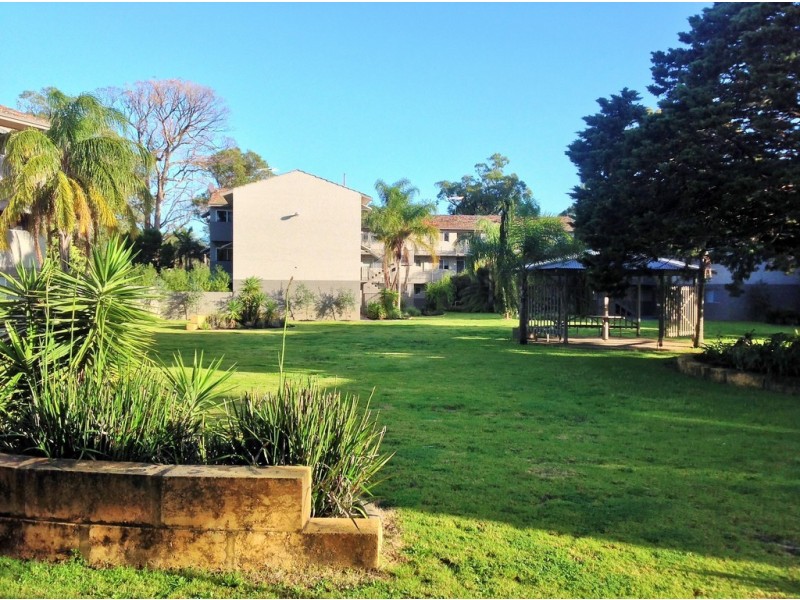 42/40 Reynolds Way, Withers WA 6230