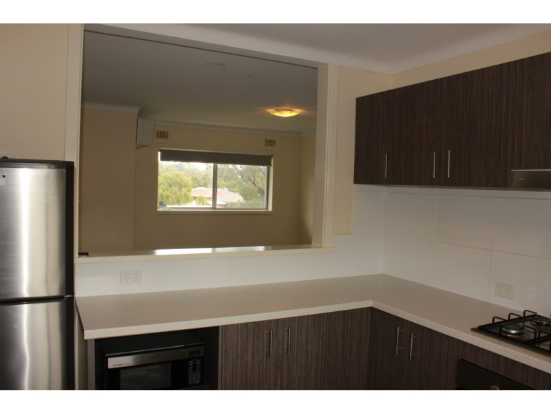 42/40 Reynolds Way, Withers WA 6230