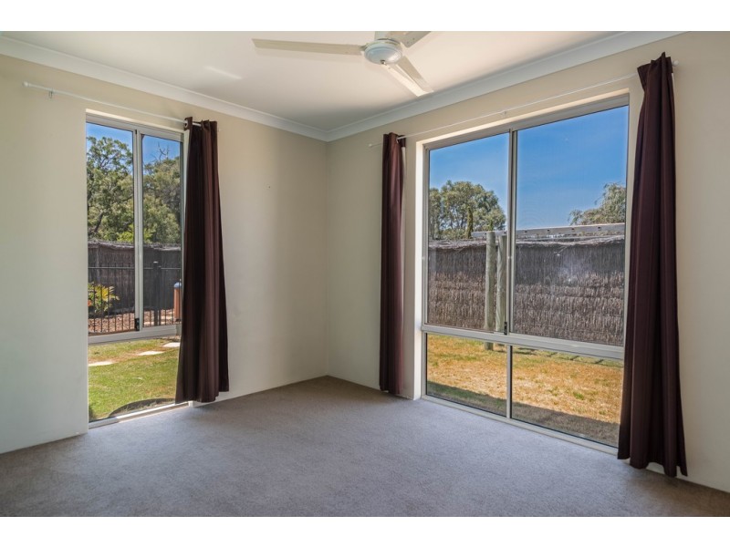 15 Hutt Drive, Dalyellup WA 6230