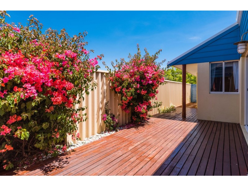 15 Hutt Drive, Dalyellup WA 6230