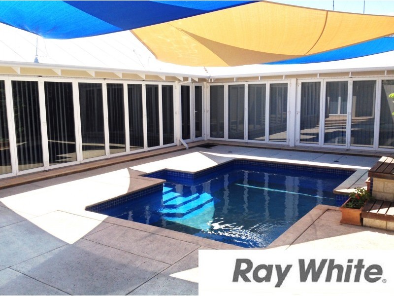 5 Christchurch Place, College Grove WA 6230