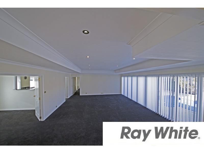 5 Christchurch Place, College Grove WA 6230