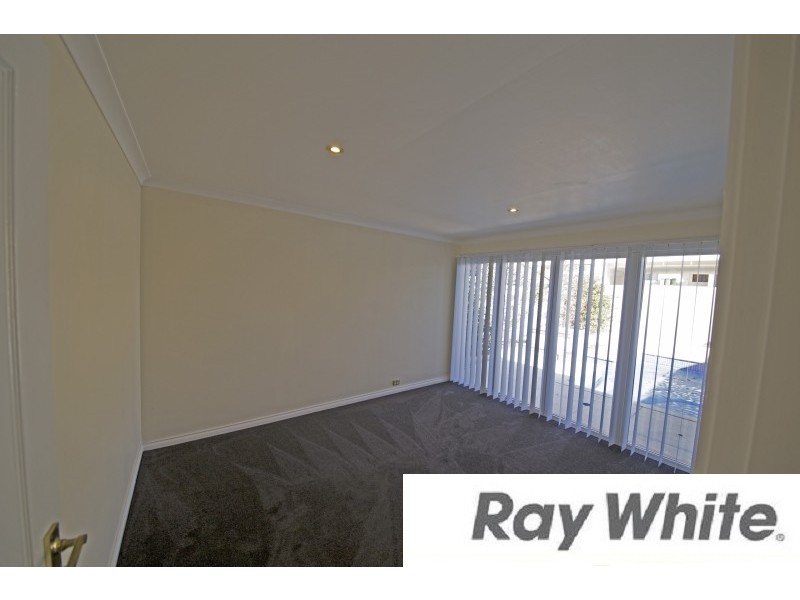 5 Christchurch Place, College Grove WA 6230