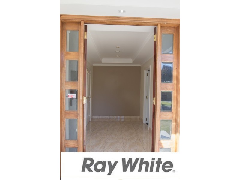 5 Christchurch Place, College Grove WA 6230