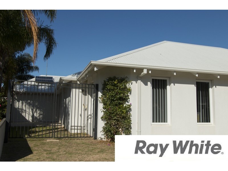 5 Christchurch Place, College Grove WA 6230