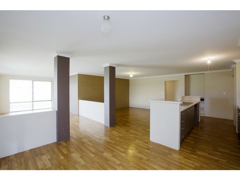10 Westbury Way, Australind WA 6233