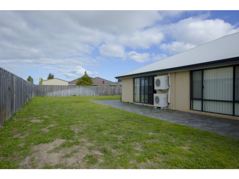 10 Westbury Way, Australind WA 6233