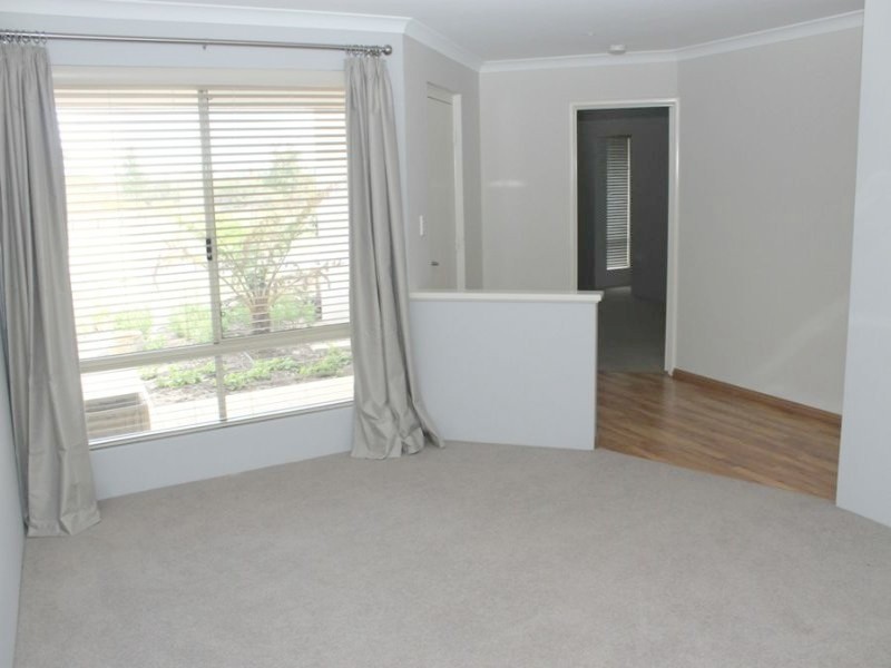 111 Kingston Drive, Australind WA 6233