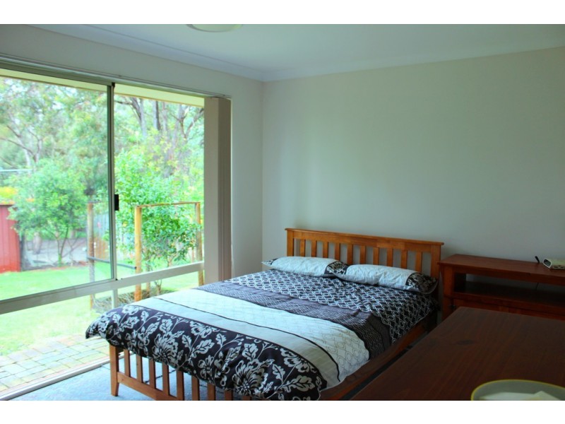 7 Roberts Road, Leschenault WA 6233