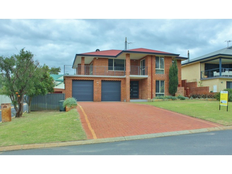 32 Colback Street, Binningup WA 6233