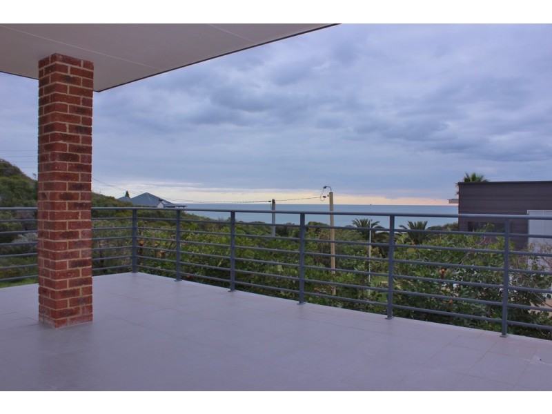 32 Colback Street, Binningup WA 6233
