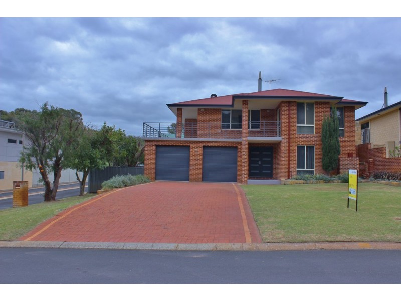 32 Colback Street, Binningup WA 6233