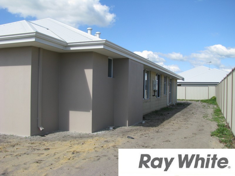9 Citrine Street, Australind WA 6233