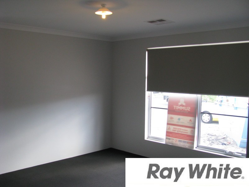9 Citrine Street, Australind WA 6233