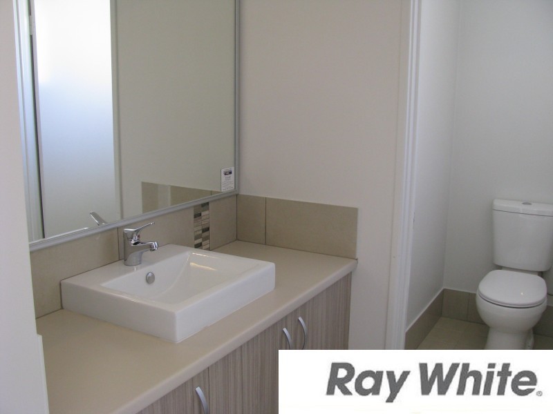 9 Citrine Street, Australind WA 6233