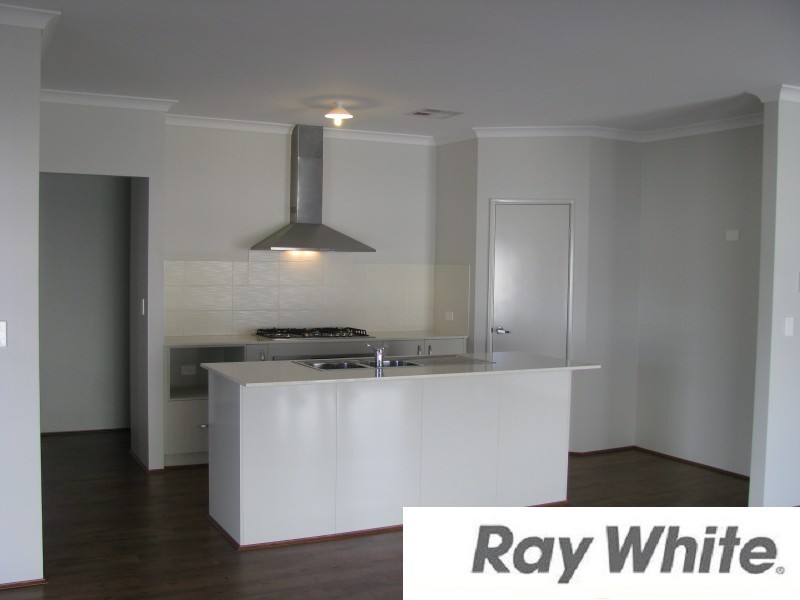 9 Citrine Street, Australind WA 6233