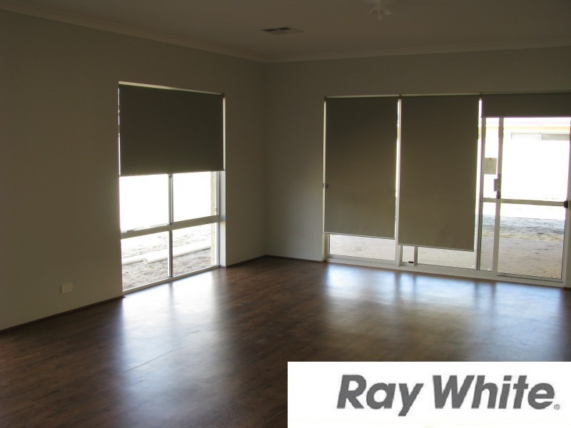 9 Citrine Street, Australind WA 6233