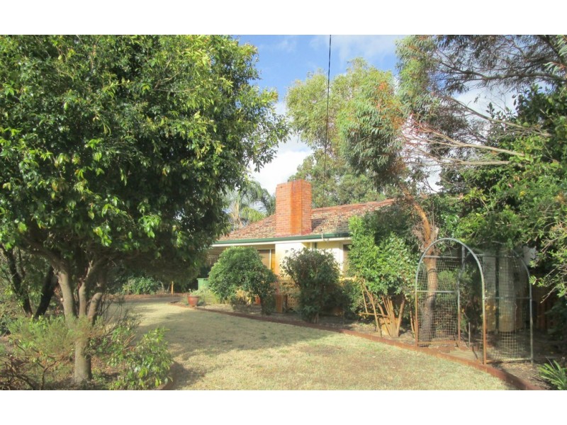 15 Sulphur Street, Withers WA 6230