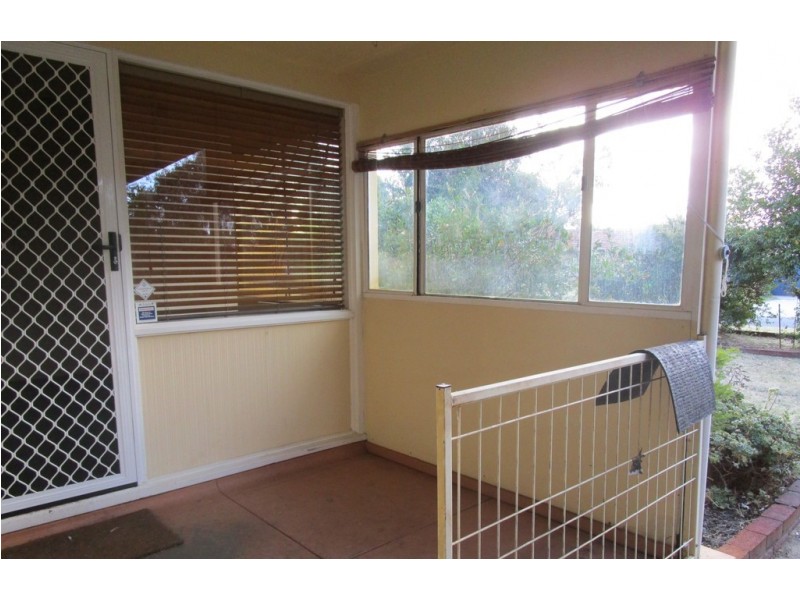 15 Sulphur Street, Withers WA 6230