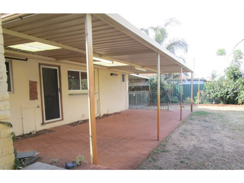 15 Sulphur Street, Withers WA 6230