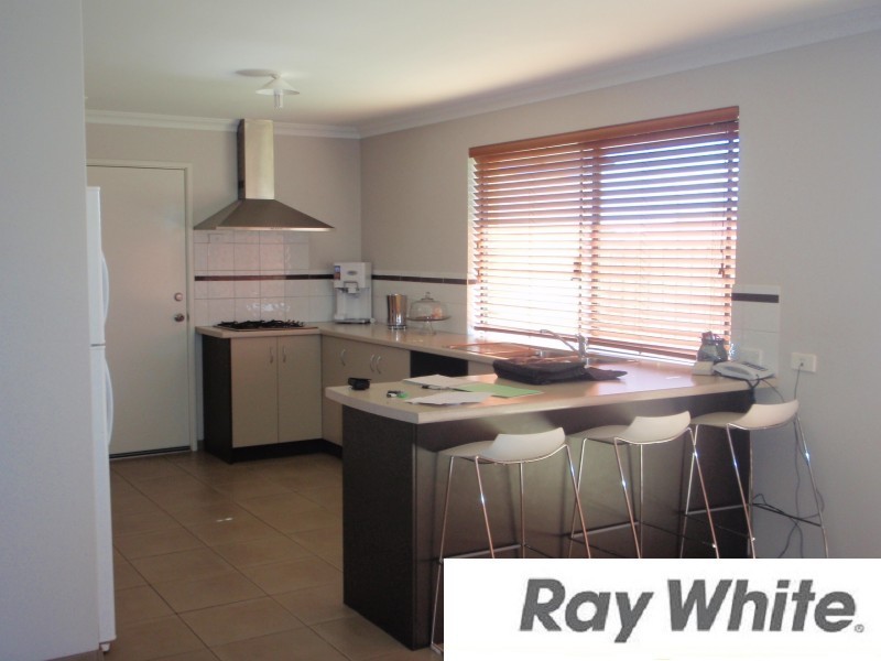 28 Sherwood Road, Australind WA 6233