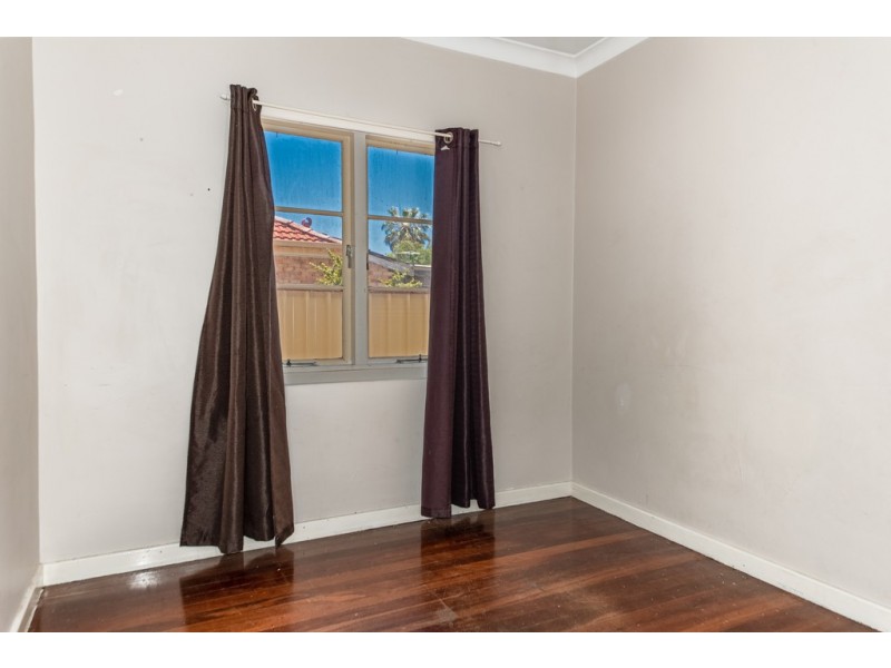 36A Island Queen Street, Withers WA 6230