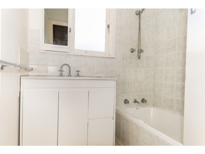 36A Island Queen Street, Withers WA 6230