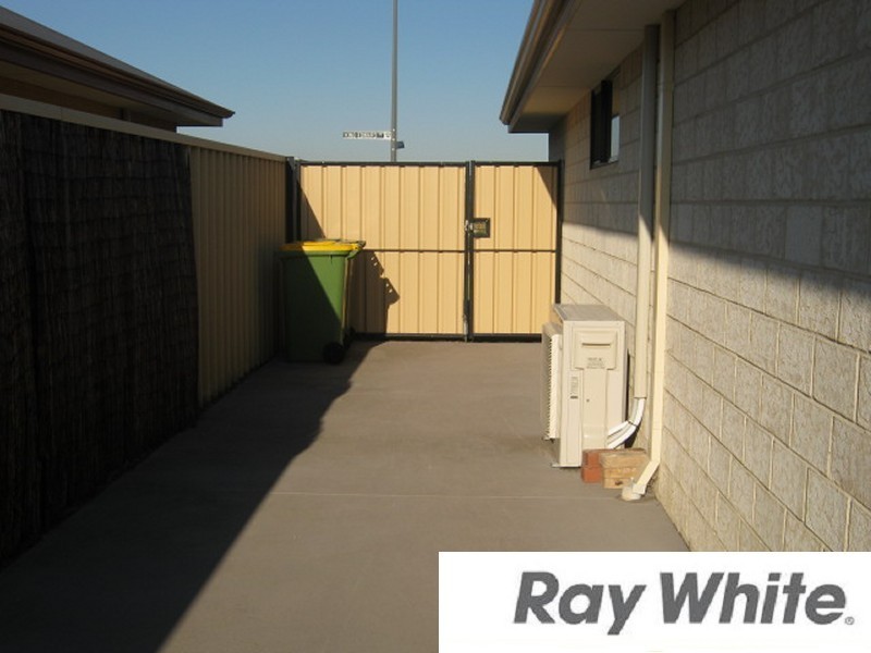 7 King Edward Way, Eaton WA 6232