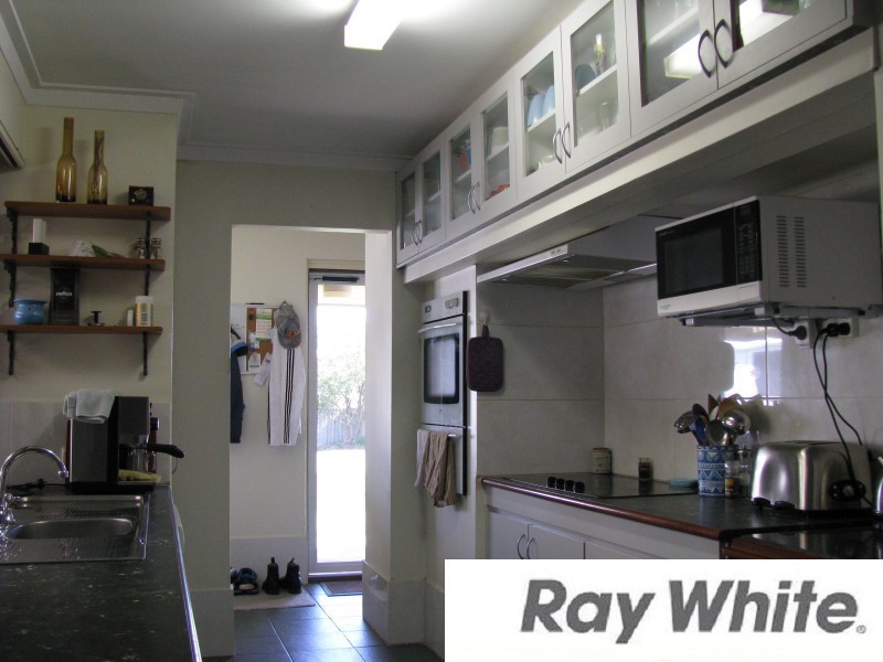 39 Crampton Avenue, Eaton WA 6232