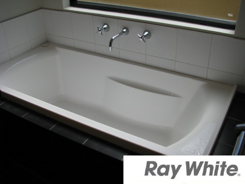 14 Oxley Pass, Dalyellup WA 6230