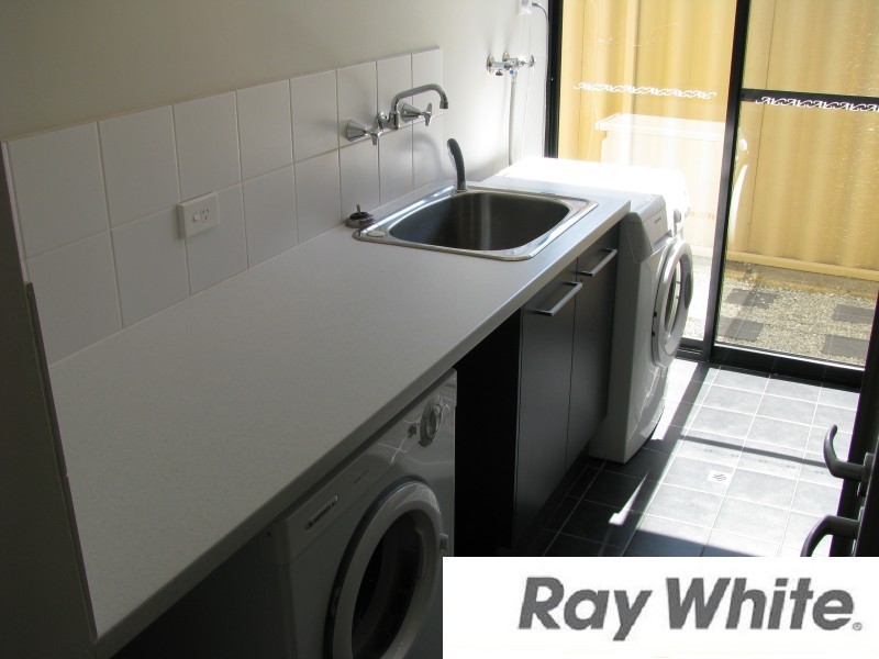 14 Oxley Pass, Dalyellup WA 6230