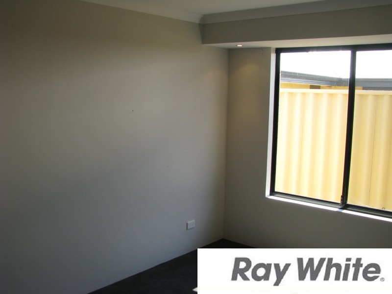 14 Oxley Pass, Dalyellup WA 6230