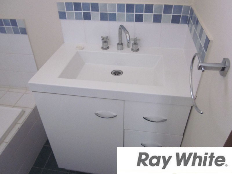 10 Mawson Place, Withers WA 6230