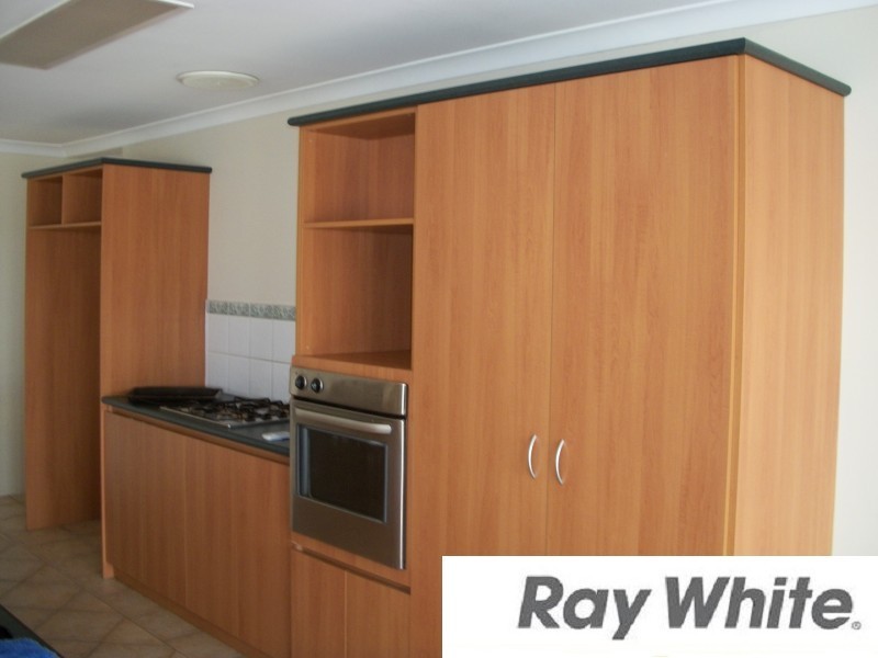 46 Macquarie Drive, Australind WA 6233