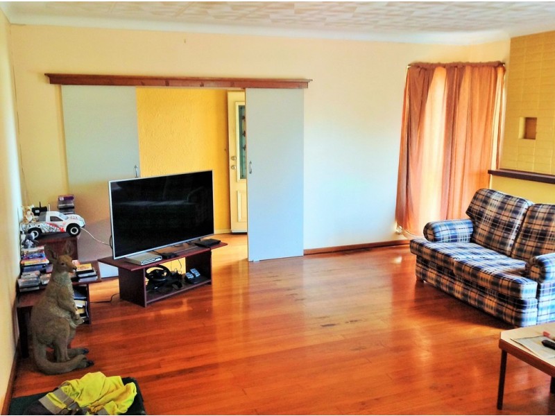 51 King Road, East Bunbury WA 6230