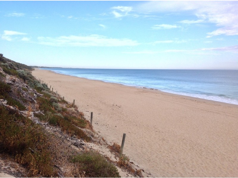 55 Daablone Vista, Dalyellup WA 6230